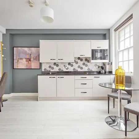 Sonder Mountjoy Square 4* Дублин