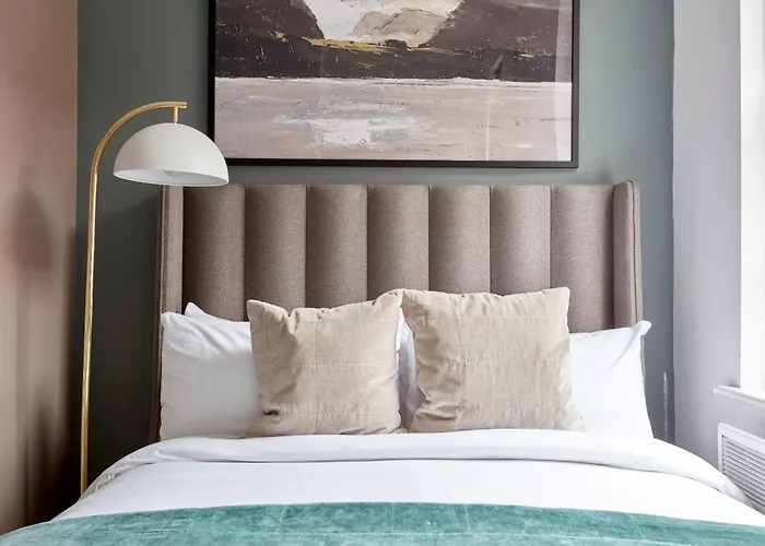 Apart Otel Sonder Mountjoy Square