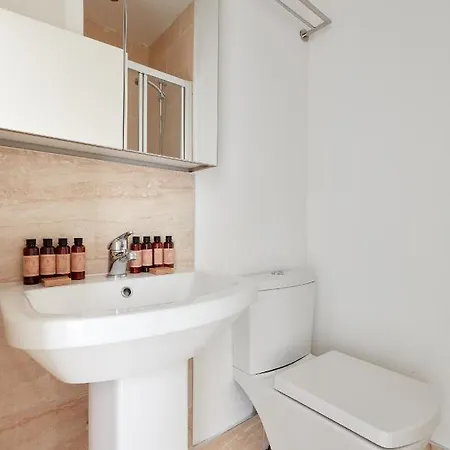 Sonder Mountjoy Square Aparthotel 4*