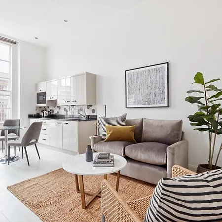 Sonder Mountjoy Square 4* Dublín