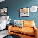 Sonder Mountjoy Square Aparthotel